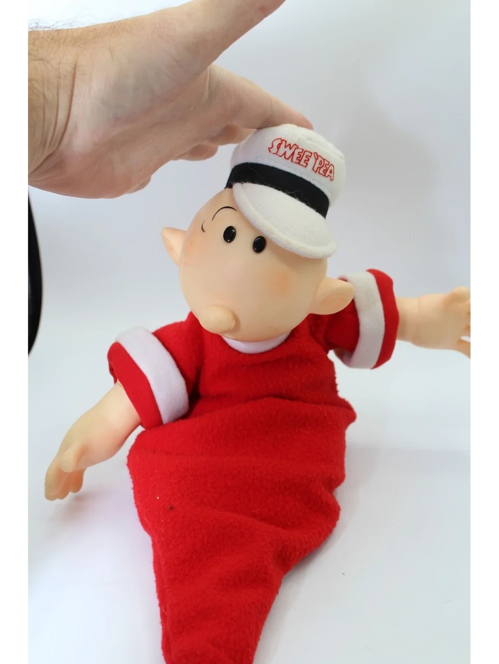 Vintage 1985 Presents King Feature Syndicates Popeye Swee'Pea Doll Rare 16